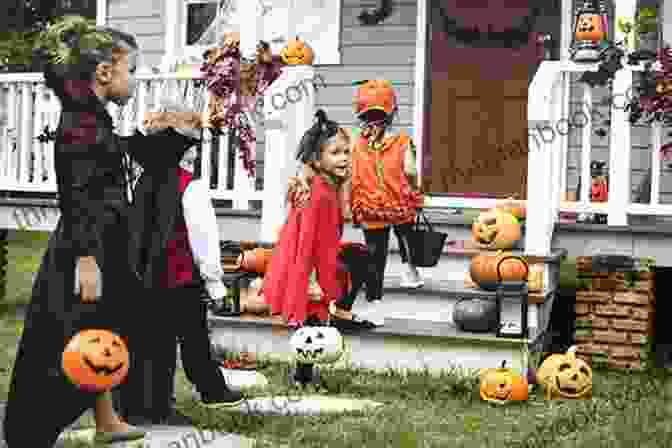 Couple Trick Or Treating On Halloween Night 365 Fun And Cute Date Ideas: An Adventure Journal For Couples With Surprise Date Ideas For Every Day Of The Year To Share Unique Experiences Increase Emotional Intimacy And Become A Happier Couple